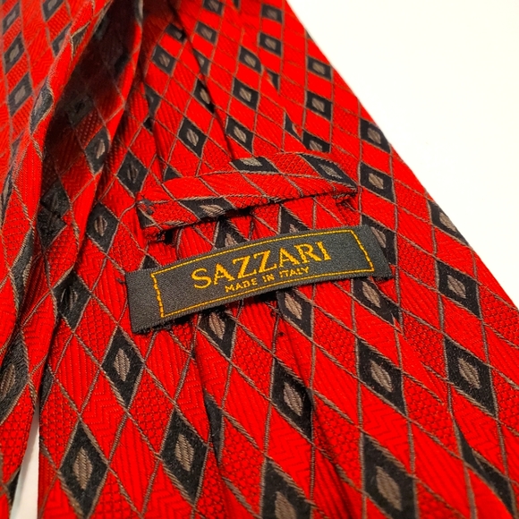 Sazzari Red Geometric Silk Tie Jacquard Fabric Made in Italy - Picture 3 of 5